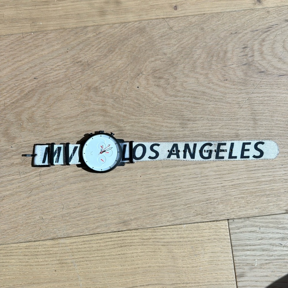 Men’s MVMT watch
